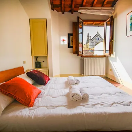 Santa Croce View Apartman *
